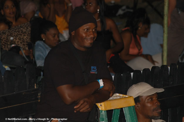 Audience & Venue - Air Jamaica Jazz & Blues Festival 2007 - The Art of Music - Thursday, January 26th - 10th Anniversary - The Aqueduct on Rose Hall - Air Jamaica Jazz & Blues Festival 2007 - The Art of Music - Tuesday, January 23 - Saturday, January 27, 2007, The Aqueduct on Rose Hall, Montego Bay, Jamaica - Negril Travel Guide, Negril Jamaica WI - http://www.negriltravelguide.com - info@negriltravelguide.com...!