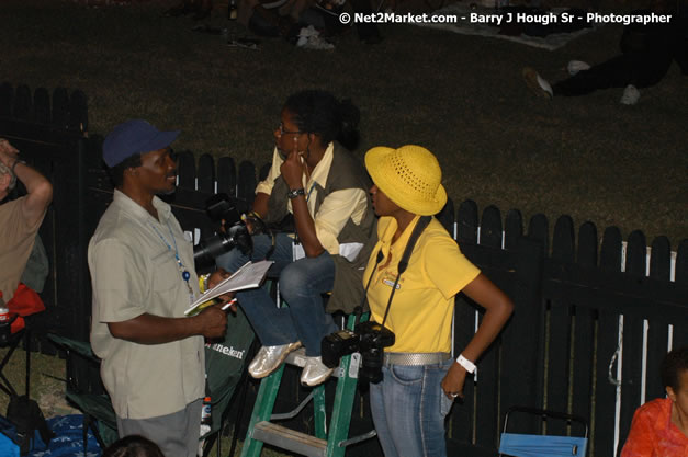 Venue & Audience - Air Jamaica Jazz & Blues Festival 2007 - The Art of Music -  Thursday, January 25th - 10th Anniversary - Air Jamaica Jazz & Blues Festival 2007 - The Art of Music - Tuesday, January 23 - Saturday, January 27, 2007, The Aqueduct on Rose Hall, Montego Bay, Jamaica - Negril Travel Guide, Negril Jamaica WI - http://www.negriltravelguide.com - info@negriltravelguide.com...!