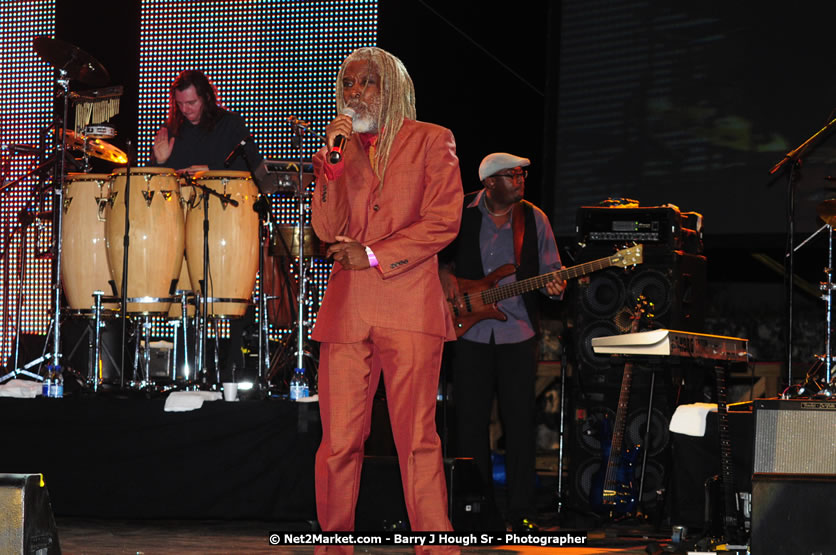 Billy Ocean at the Air Jamaica Jazz and Blues Festival 2008 The Art of Music - Saturday, January 26, 2008 - Air Jamaica Jazz & Blues 2008 The Art of Music venue at the Aqaueduct on Rose Hall Resort & Counrty Club, Montego Bay, St. James, Jamaica W.I. - Thursday, January 24 - Saturday, January 26, 2008 - Photographs by Net2Market.com - Claudine Housen & Barry J. Hough Sr, Photographers - Negril Travel Guide, Negril Jamaica WI - http://www.negriltravelguide.com - info@negriltravelguide.com...!