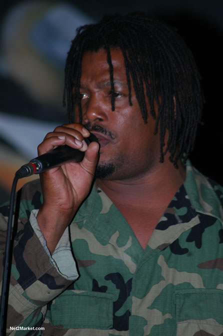 Live in Concert - Sugar Minott - Bobby Dread - Swallow - backed by the Indika Band - Boubon Beach Restaurant, Beach Bar & Oceanfront Accommodations - Negril Travel Guide, Negril Jamaica WI - http://www.negriltravelguide.com - info@negriltravelguide.com...!