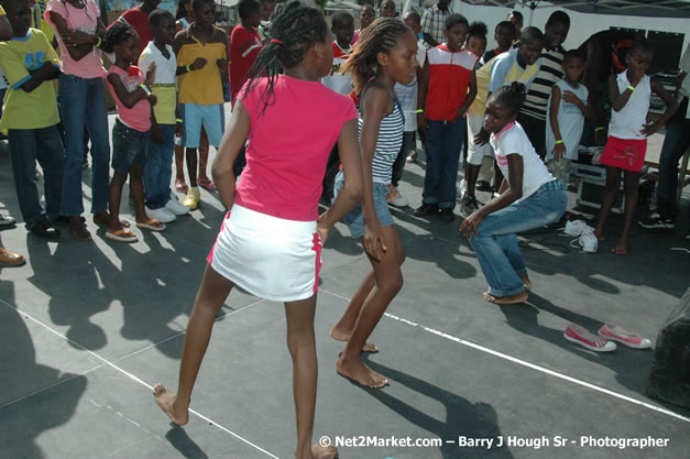 Cross De Harbour @ Lucea Car Park presented by Linkz Entertainment in association with Lucea Chamber of Commerce - Featuring Freddy Mc Gregor, Iley Dread, Mr. Vegas, Lt. Elmo, Champagne, Merital, CC, Brillant, TQ, Mad Dog, Chumps - Lucea, Hanover, Jamaica - Negril Travel Guide.com, Negril Jamaica WI - http://www.negriltravelguide.com - info@negriltravelguide.com...!