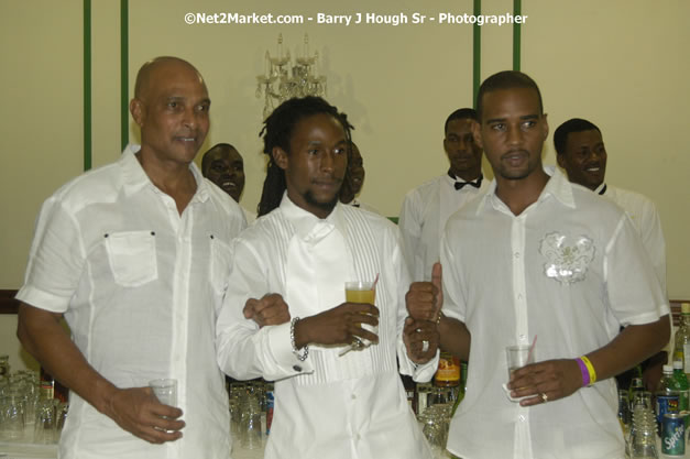 Jah Cure and Guests - Reflections - Cure Fest 2007 - All White Birth-Night Party - Hosted by Jah Cure - Starfish Trelawny Hotel - Trelawny, Jamaica - Friday, October 12, 2007 - Cure Fest 2007 October 12th-14th, 2007 Presented by Danger Promotions, Iyah Cure Promotions, and Brass Gate Promotions - Alison Young, Publicist - Photographs by Net2Market.com - Barry J. Hough Sr, Photographer - Negril Travel Guide, Negril Jamaica WI - http://www.negriltravelguide.com - info@negriltravelguide.com...!