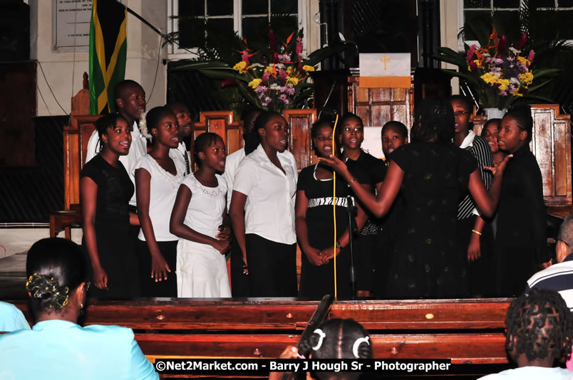 Lucea United Church - Unitied Church in Jamaica and Cayman Islands - Worship Service & Celebration of the Sacrament of Holy Communion - Special Guests: Hanover Homecoming Foundation & His excellency The Most Honourable Professor Sir Kenneth Hall Governor General of Jamaica - Sunday, August 3, 2008 - Hanover Homecoming Foundation LTD Jamaica - Wherever you roam ... Hanover bids you ... come HOME - Sunday, August 3 to Saturday, August 9, 2008 - Hanover Jamaica - Photographs by Net2Market.com - Barry J. Hough Sr. Photojournalist/Photograper - Photographs taken with a Nikon D300 - Negril Travel Guide, Negril Jamaica WI - http://www.negriltravelguide.com - info@negriltravelguide.com...!