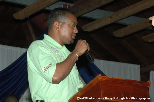 JUTA Tours Negril Chapter Annual Meeting - Clive Gordon Re-Elected as President, May 30, 2007, Negril Hills Golf Course, Sheffield, Westmoreland, Jamaica, W.I.  - Photographs by Net2Market.com - Negril Travel Guide, Negril Jamaica WI - http://www.negriltravelguide.com - info@negriltravelguide.com...!