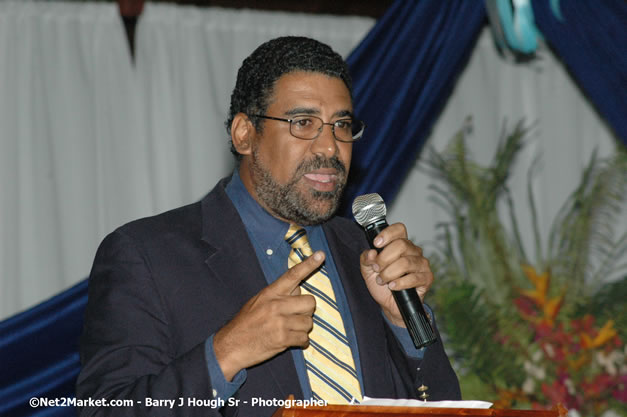 JUTA Tours Negril Chapter Annual Meeting - Clive Gordon Re-Elected as President, May 30, 2007, Negril Hills Golf Course, Sheffield, Westmoreland, Jamaica, W.I.  - Photographs by Net2Market.com - Negril Travel Guide, Negril Jamaica WI - http://www.negriltravelguide.com - info@negriltravelguide.com...!