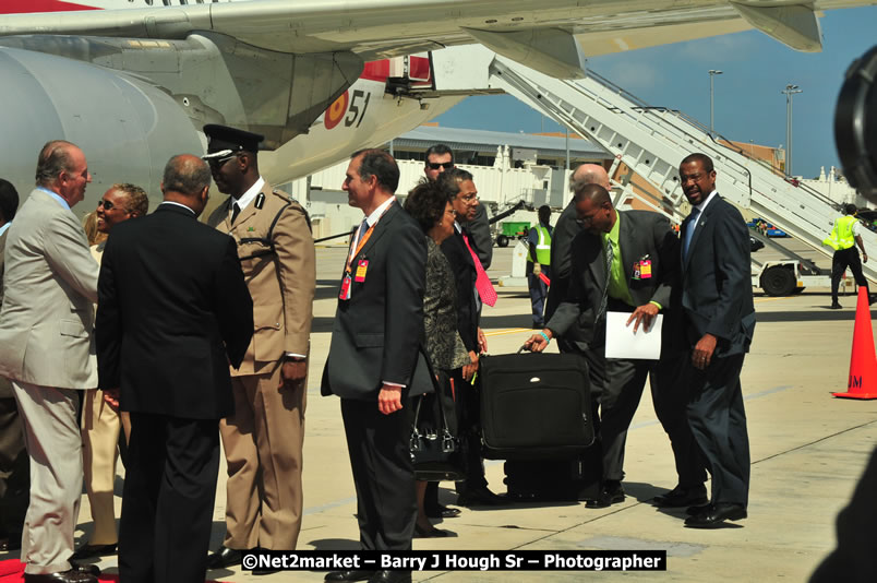 The Unveiling Of The Commemorative Plaque By The Honourable Prime Minister, Orette Bruce Golding, MP, And Their Majesties, King Juan Carlos I And Queen Sofia Of Spain - On Wednesday, February 18, 2009, Marking The Completion Of The Expansion Of Sangster International Airport, Venue at Sangster International Airport, Montego Bay, St James, Jamaica - Wednesday, February 18, 2009 - Photographs by Net2Market.com - Barry J. Hough Sr, Photographer/Photojournalist - Negril Travel Guide, Negril Jamaica WI - http://www.negriltravelguide.com - info@negriltravelguide.com...!