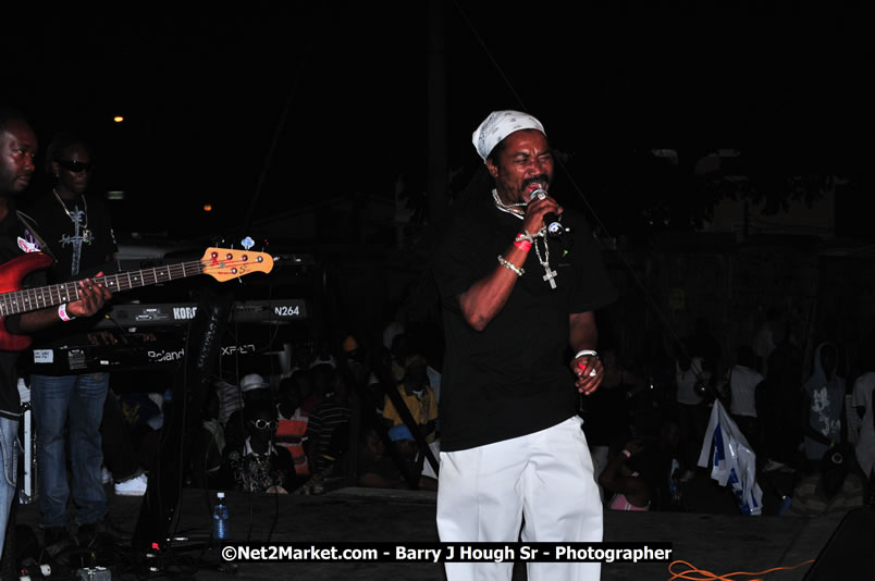 Lucea Cross the Harbour @ Lucea Car Park - All Day Event - Cross the Harbour Swim, Boat Rides, and Entertainment for the Family - Concert Featuring: Bushman, George Nooksl, Little Hero, Bushi One String, Dog Rice and many local Artists - Friday, August 1, 2008 - Lucea, Hanover Jamaica - Photographs by Net2Market.com - Barry J. Hough Sr. Photojournalist/Photograper - Photographs taken with a Nikon D300 - Negril Travel Guide, Negril Jamaica WI - http://www.negriltravelguide.com - info@negriltravelguide.com...!