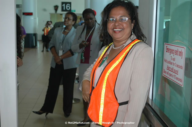 MBJ Airports Limited Welcomes WestJet Airlines - Inaugural Scheduled Service From Toronto Pearsons International Airport - Monday, December 10, 2007 - Sangster International Airport - MBJ Airports Limited, Montego Bay, Jamaica W.I. - Photographs by Net2Market.com - Barry J. Hough Sr, Photographer - Negril Travel Guide, Negril Jamaica WI - http://www.negriltravelguide.com - info@negriltravelguide.com...!