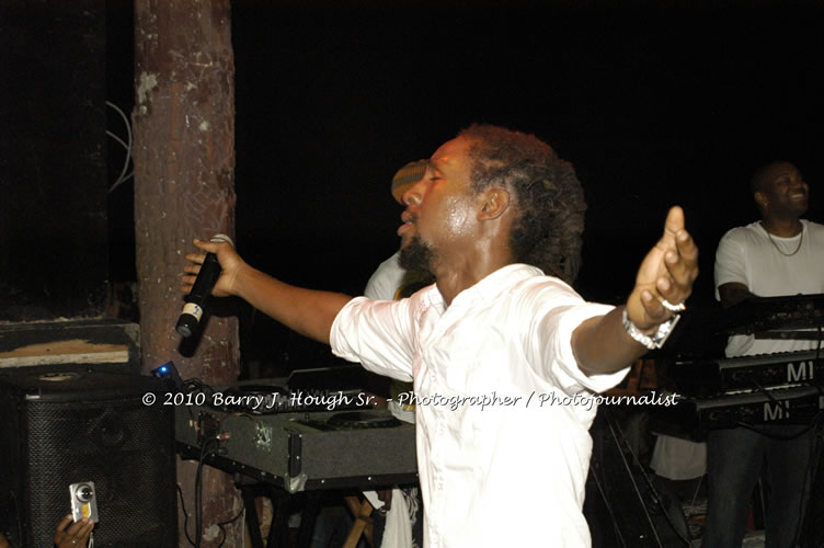 JAH Cure - Live In Concert @ Negril Escape Resort and Spa, December 15, 2009, One Love Drive, West End, Negril, Westmoreland, Jamaica W.I. - Photographs by Net2Market.com - Barry J. Hough Sr, Photographer/Photojournalist - Negril Travel Guide, Negril Jamaica WI - http://www.negriltravelguide.com - info@negriltravelguide.com...!