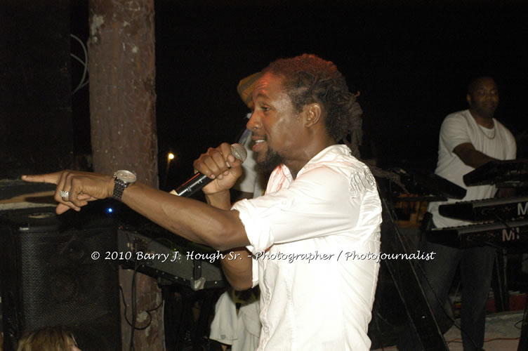 JAH Cure - Live In Concert @ Negril Escape Resort and Spa, December 15, 2009, One Love Drive, West End, Negril, Westmoreland, Jamaica W.I. - Photographs by Net2Market.com - Barry J. Hough Sr, Photographer/Photojournalist - Negril Travel Guide, Negril Jamaica WI - http://www.negriltravelguide.com - info@negriltravelguide.com...!