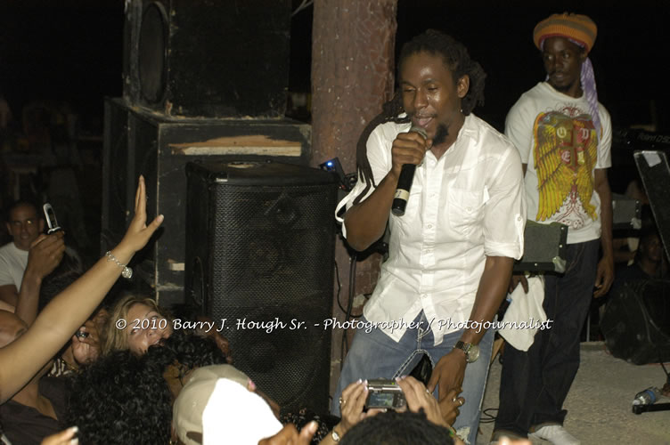 JAH Cure - Live In Concert @ Negril Escape Resort and Spa, December 15, 2009, One Love Drive, West End, Negril, Westmoreland, Jamaica W.I. - Photographs by Net2Market.com - Barry J. Hough Sr, Photographer/Photojournalist - Negril Travel Guide, Negril Jamaica WI - http://www.negriltravelguide.com - info@negriltravelguide.com...!