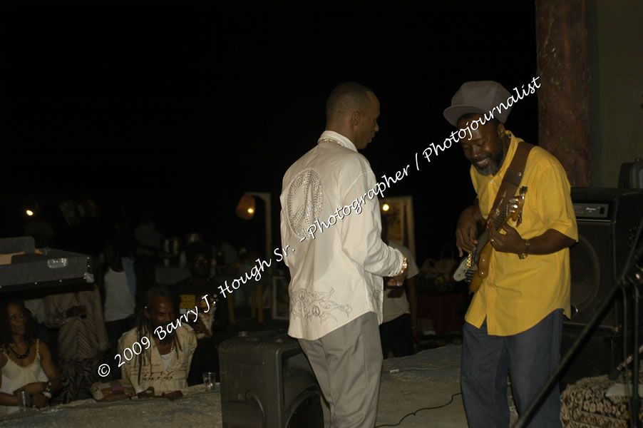  Sanchez - Live in Concert - at the One Love Reggae Concert Series 09/10 @ Negril Escape Resort & Spa - Also Featuring: Timmi Burrell and Justice Merchant- Backing Band Roots Warrior - DJ Gemini - MC Oliver Cargill, Negril Escape Resort & Spa, One Love Drive, West End, Negril, Westmoreland, Jamaica W.I. - Tuesday, November 24, 2009 - Photographs by Net2Market.com - Barry J. Hough Sr, Photographer / Photojournalist - Photos taken with a Nikon D70, D100, or D300 - Negril Travel Guide, Negril Jamaica WI - http://www.negriltravelguide.com - info@negriltravelguide.com...!