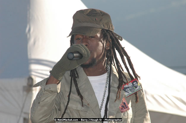 Jah Cure at Tru-Juice Rebel Salute 2008 - The 15th staging of Tru-Juice Rebel Salute, Saturday, January 12, 2008, Port Kaiser Sports Club, St. Elizabeth, Jamaica W.I. - Photographs by Net2Market.com - Barry J. Hough Sr, Photographer - Negril Travel Guide, Negril Jamaica WI - http://www.negriltravelguide.com - info@negriltravelguide.com...!