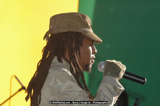 Jah Cure at Tru-Juice Rebel Salute 2008 - The 15th staging of Tru-Juice Rebel Salute, Saturday, January 12, 2008, Port Kaiser Sports Club, St. Elizabeth, Jamaica W.I. - Photographs by Net2Market.com - Barry J. Hough Sr, Photographer - Negril Travel Guide, Negril Jamaica WI - http://www.negriltravelguide.com - info@negriltravelguide.com...!