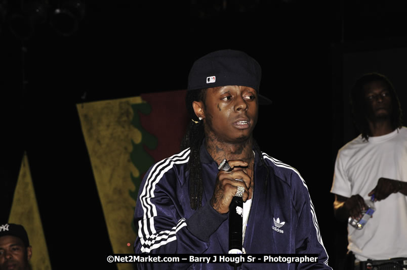 Lil Wayne @ Red Stripe Reggae Sumfest 2008 International Night 2, Catherine Hall, Montego Bay - Saturday, July 19, 2008 - Reggae Sumfest 2008 July 13 - July 19, 2008 - Photographs by Net2Market.com - Barry J. Hough Sr. Photojournalist/Photograper - Photographs taken with a Nikon D300 - Negril Travel Guide, Negril Jamaica WI - http://www.negriltravelguide.com - info@negriltravelguide.com...!