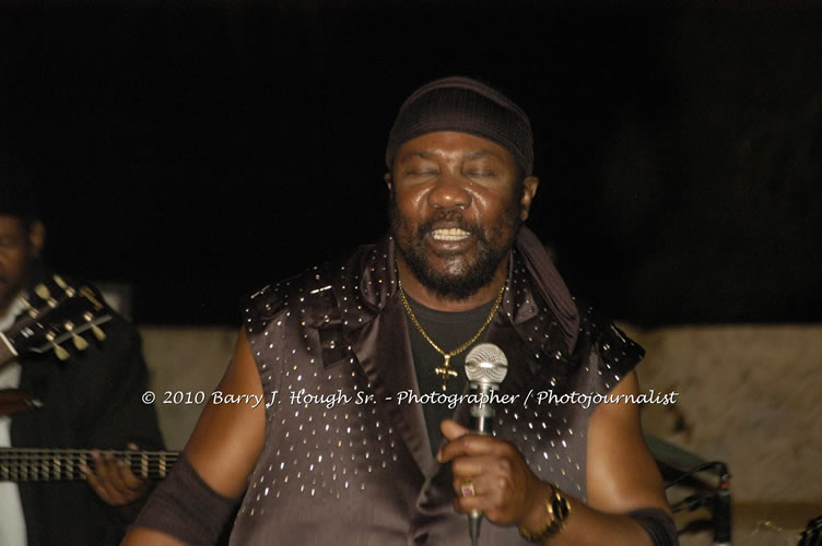 Toots and the Maytals - Grammy Award Winner @ Negril Fest - Presented by Money Cologne Promotions - Special Guest Star Jamaica Michael Jackson, Stama, Adeebe - Backed by Hurricane Band, MC Rev. BB on January 6, 2010 @ Roots Bamboo, Norman Manley Boulevard, Negril, Westmoreland, Jamaica W.I. - Photographs by Net2Market.com - Barry J. Hough Sr, Photographer/Photojournalist - The Negril Travel Guide - Negril's and Jamaica's Number One Concert Photography Web Site with over 40,000 Jamaican Concert photographs Published -  Negril Travel Guide, Negril Jamaica WI - http://www.negriltravelguide.com - info@negriltravelguide.com...!