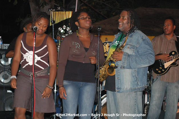 Tarrus Riley, Jimmy Riley, and Dwayne Stephensen - Money Cologne Promotions in association with "British Link Up" presents Summer Jam featuring She's Royal Tarrus Riley & Jimmy Riley - Plus Ras Slick, Sham Dawg, and Whiskey Bagio @ Roots Bamboo, Norman Manley Boulevard, Negril, Jamaica W.I. - Backed up Dean Fraser & The Hurricanne Band - MC Barry G and Rev. BB - July 25, 2007 - Negril Travel Guide.com, Negril Jamaica WI - http://www.negriltravelguide.com - info@negriltravelguide.com...!