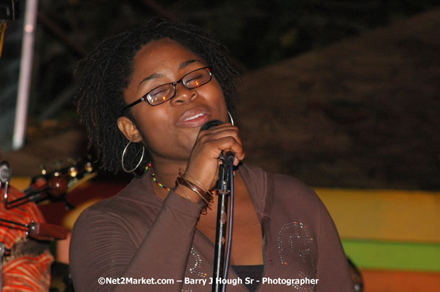 Tarrus Riley, Jimmy Riley, and Dwayne Stephensen - Money Cologne Promotions in association with "British Link Up" presents Summer Jam featuring She's Royal Tarrus Riley & Jimmy Riley - Plus Ras Slick, Sham Dawg, and Whiskey Bagio @ Roots Bamboo, Norman Manley Boulevard, Negril, Jamaica W.I. - Backed up Dean Fraser & The Hurricanne Band - MC Barry G and Rev. BB - July 25, 2007 - Negril Travel Guide.com, Negril Jamaica WI - http://www.negriltravelguide.com - info@negriltravelguide.com...!