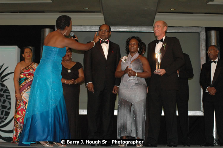 The Ministry of Tourism - Tourism Service Excellence Awards Ceremony held at the Ritz Carlton Rose Rall Golf and Spa Resort, Montego Bay on Friday, April 24, 2009 - Photographs by Net2Market.com - Barry J. Hough Sr. Photojournalist/Photograper - Photographs taken with a Nikon D300 - Negril Travel Guide, Negril Jamaica WI - http://www.negriltravelguide.com - info@negriltravelguide.com...!