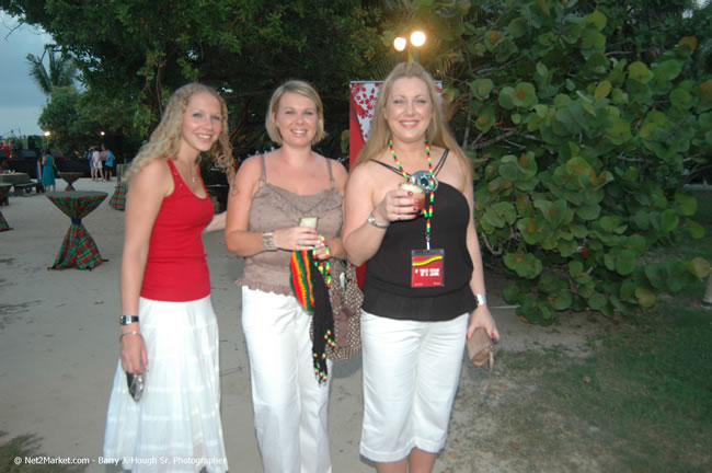 Half Moon Resort Party - Virgin Atlantic Inaugural Flight To Montego Bay, Jamaica Photos - Sir Richard Branson, President & Family, and 450 Passengers - Party Royal Pavillion at Half Moon Resort, Montego Bay, Jamaica - Monday, July 3, 2006 - Negril Travel Guide, Negril Jamaica WI - http://www.negriltravelguide.com - info@negriltravelguide.com...!