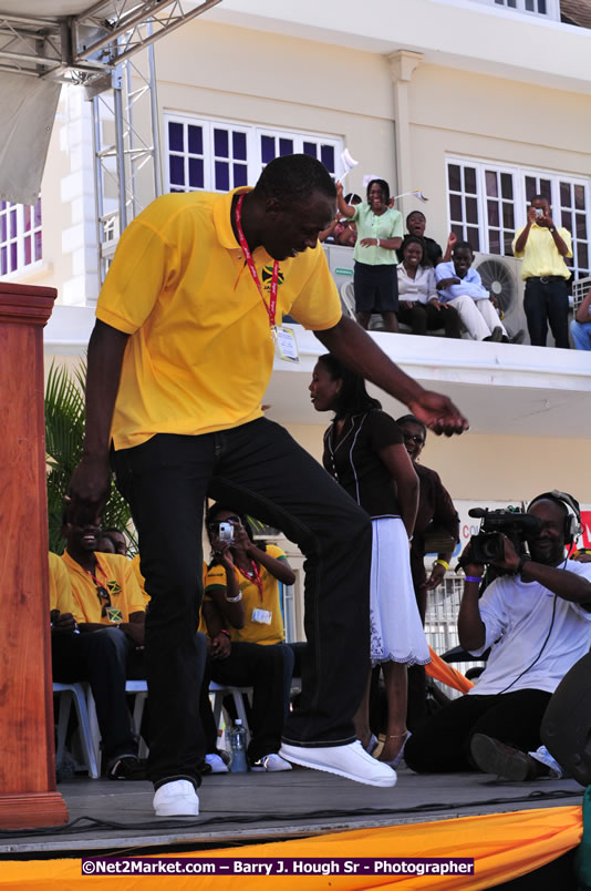 The City of Montego Bay Welcomes Our 2008 Olympians - Western Motorcade - Civic Ceremony - A Salute To Our Beijing Heros - Sam Sharpe Square, Montego Bay, Jamaica - Tuesday, October 7, 2008 - Photographs by Net2Market.com - Barry J. Hough Sr. Photojournalist/Photograper - Photographs taken with a Nikon D300 - Negril Travel Guide, Negril Jamaica WI - http://www.negriltravelguide.com - info@negriltravelguide.com...!